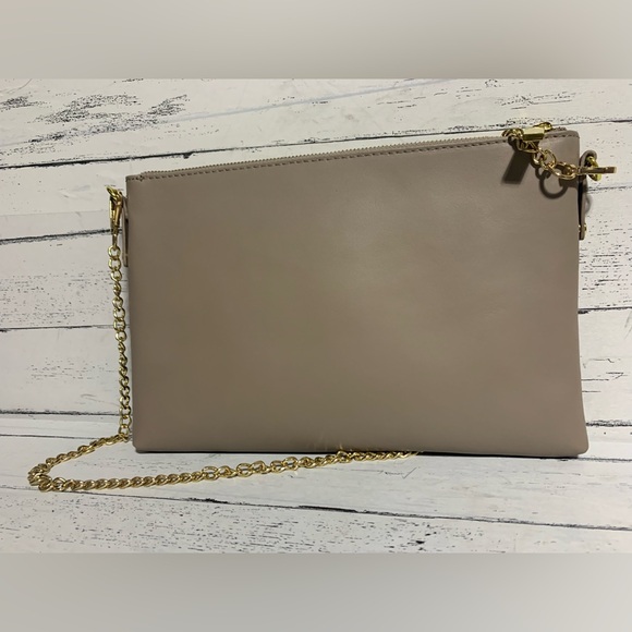 Joy & Iman Gray Leather Shoulder Bag Gold Tone Chain Strap 12”x 8”x 0.5” - Picture 3 of 13